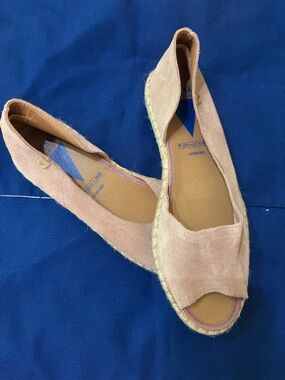 Verbenas Women’s Suede Peep-Toe Espadrille Flats in Blush 40